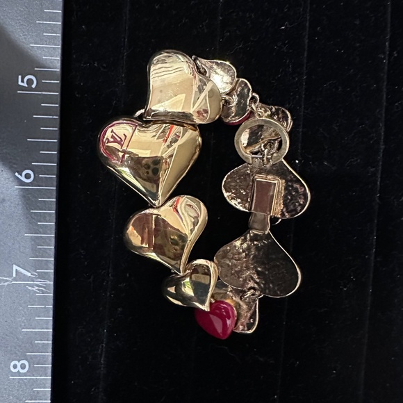 Authentic Louis Vuitton Heart Gold Plated Bracelet - Picture 5 of 7